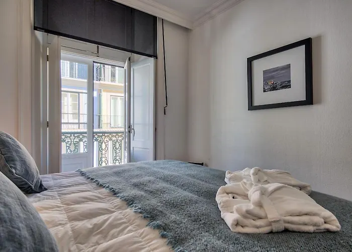 Nomad's Chiado - The Ivens Signature 아파트 리스본